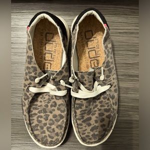 Hey Dude Wendy.  Leopard print.  Size 7
